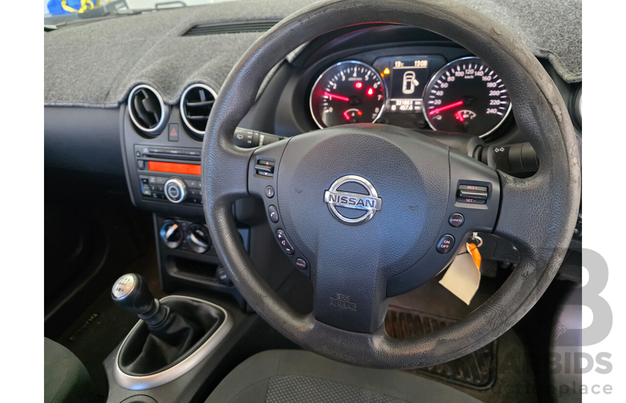 11/2010 Nissan Dualis ST (4x2) J10 MY10 4d Wagon Silver 2.0L