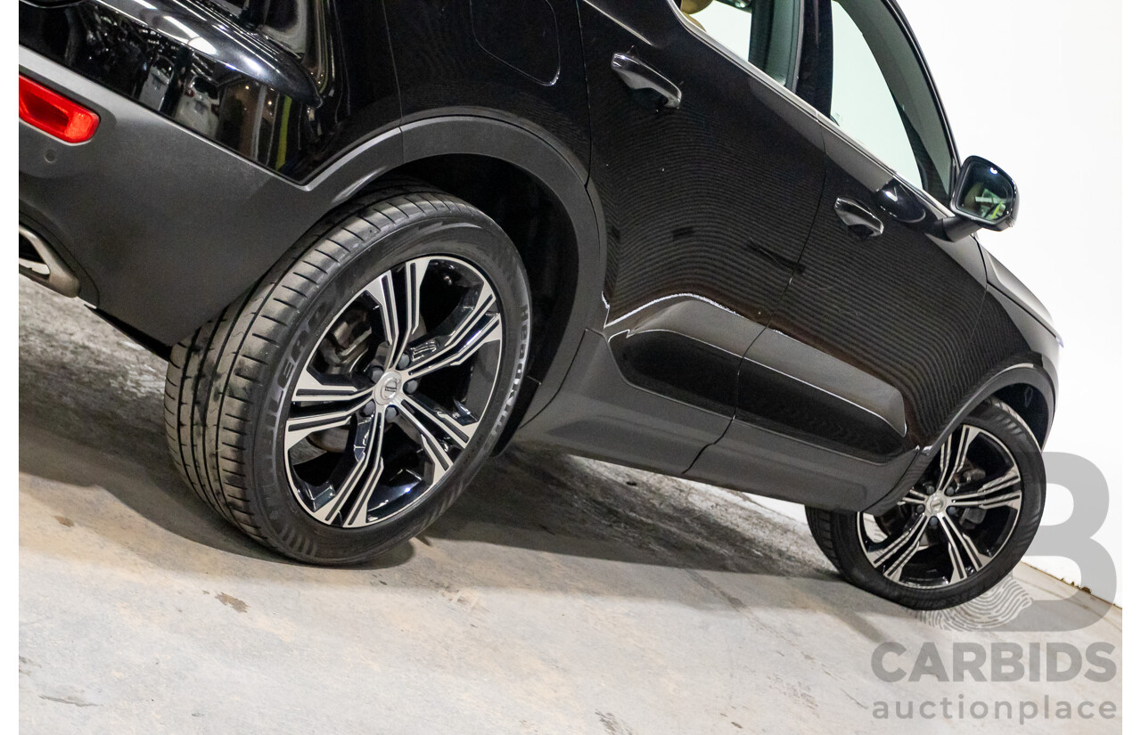 09/2018 Volvo XC40 T4 INSCRIPTION (AWD) 536 MY19 4D Wagon Onyx Black Turbo 2.0L