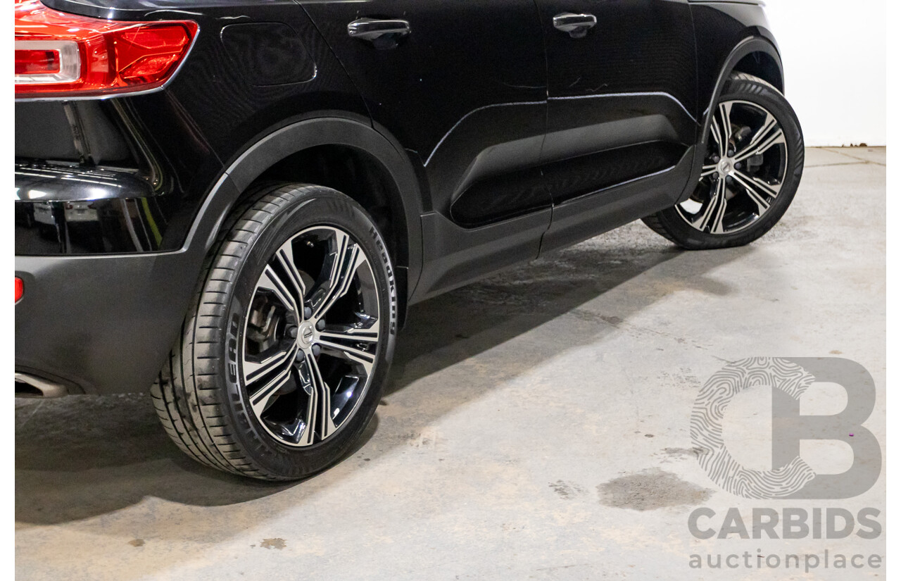 09/2018 Volvo XC40 T4 INSCRIPTION (AWD) 536 MY19 4D Wagon Onyx Black Turbo 2.0L
