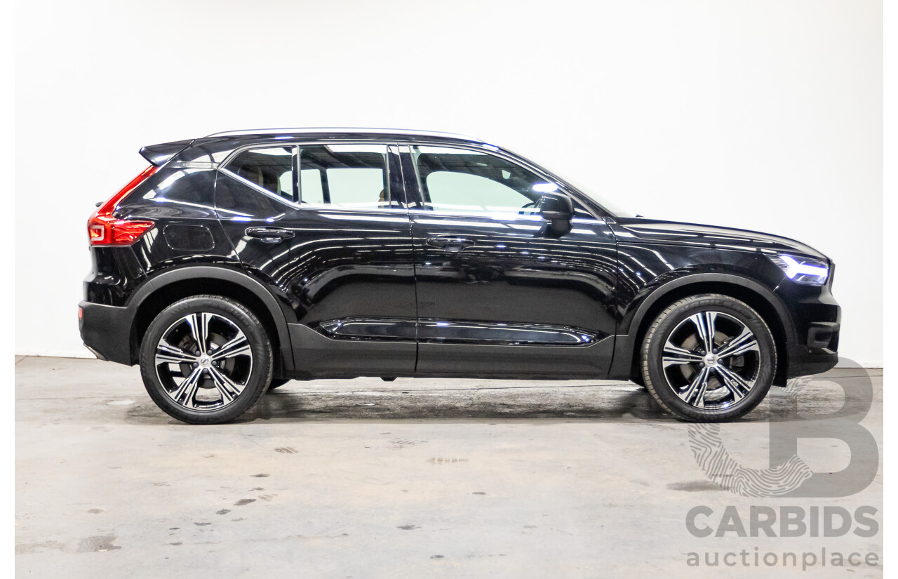 09/2018 Volvo XC40 T4 INSCRIPTION (AWD) 536 MY19 4D Wagon Onyx Black Turbo 2.0L
