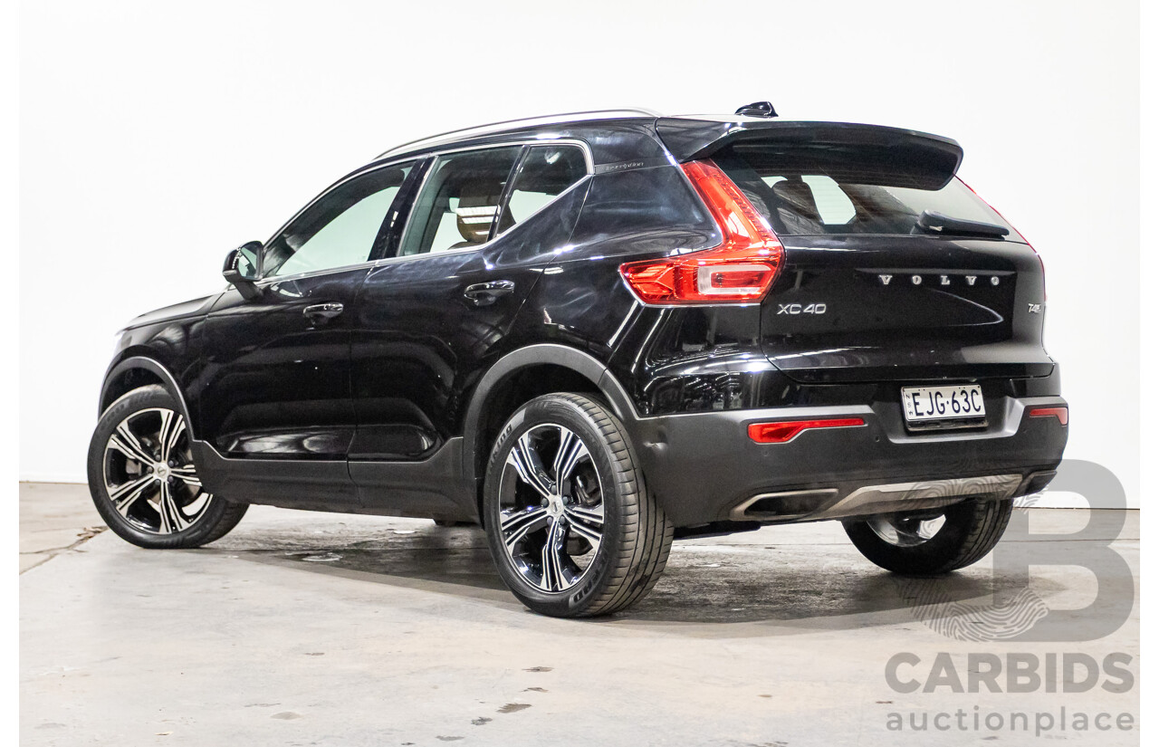 09/2018 Volvo XC40 T4 INSCRIPTION (AWD) 536 MY19 4D Wagon Onyx Black Turbo 2.0L