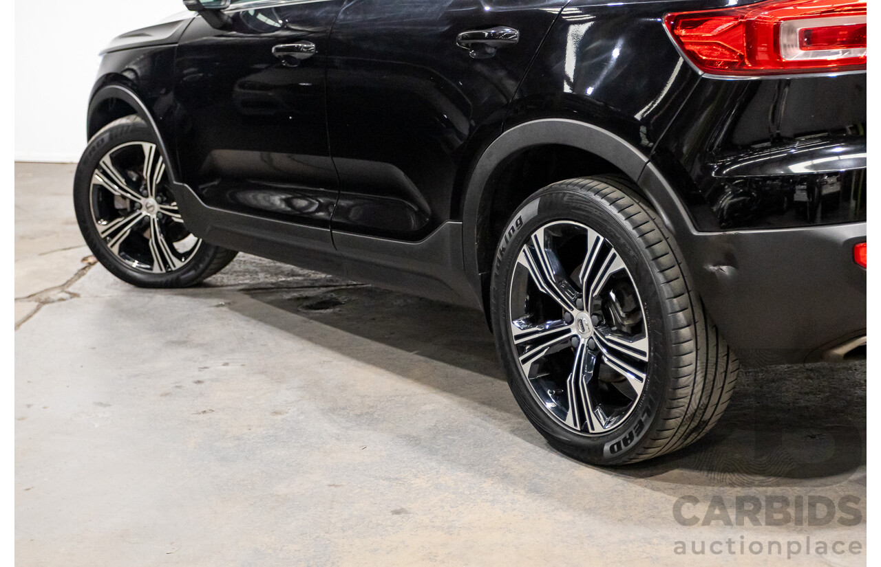 09/2018 Volvo XC40 T4 INSCRIPTION (AWD) 536 MY19 4D Wagon Onyx Black Turbo 2.0L