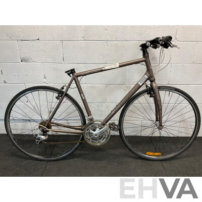 GIANT CRX Three Road Bike