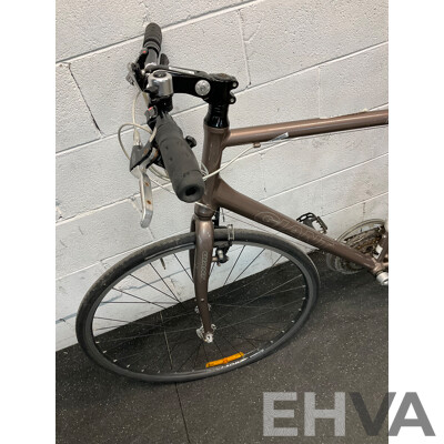 GIANT CRX Three Road Bike