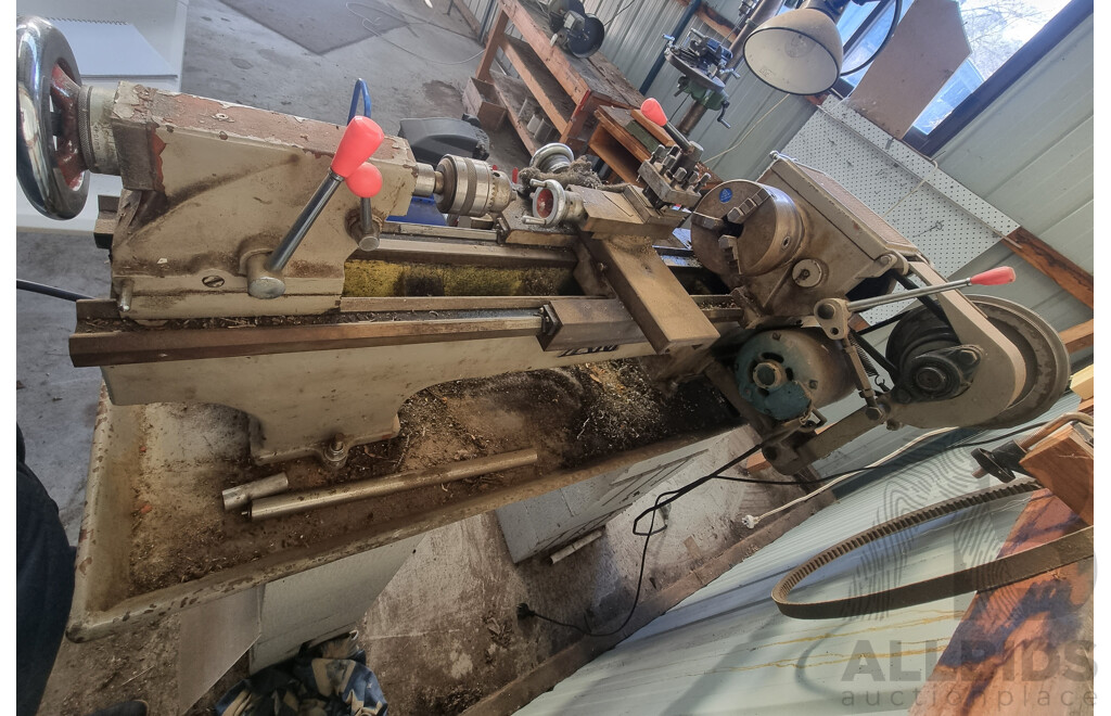 09/1976, Lantaine Machinery Co, Precision Metal Benchtop Lathe