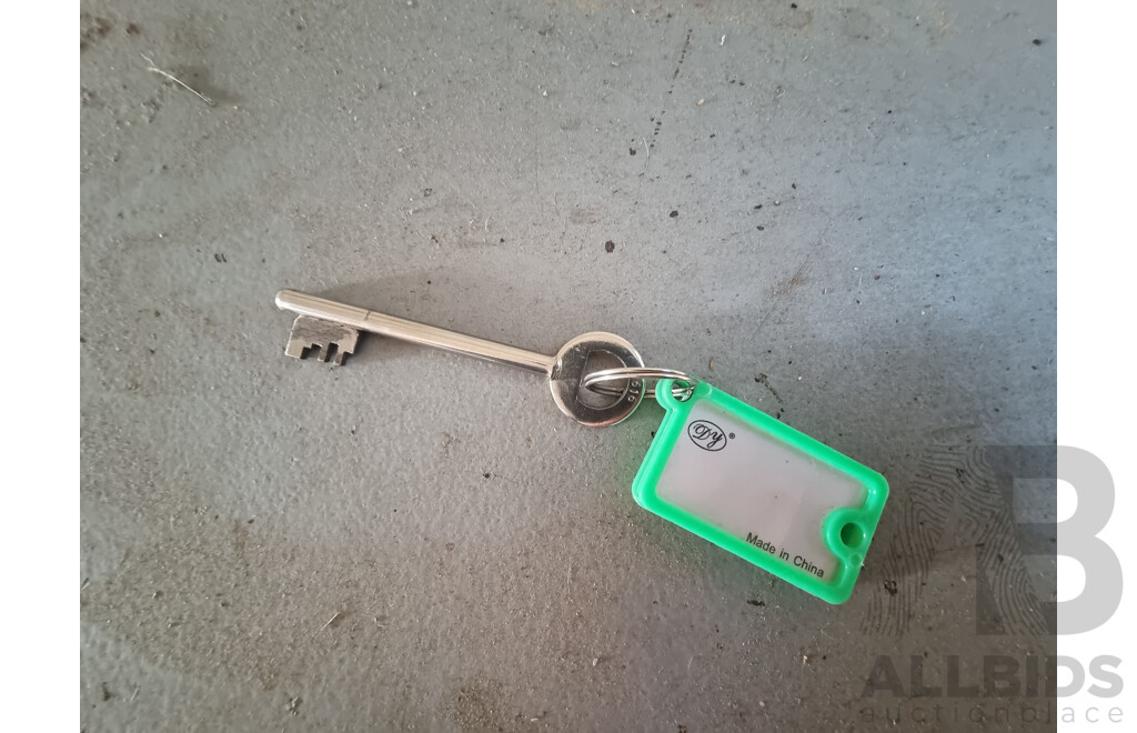 Jackson's Safe with Key