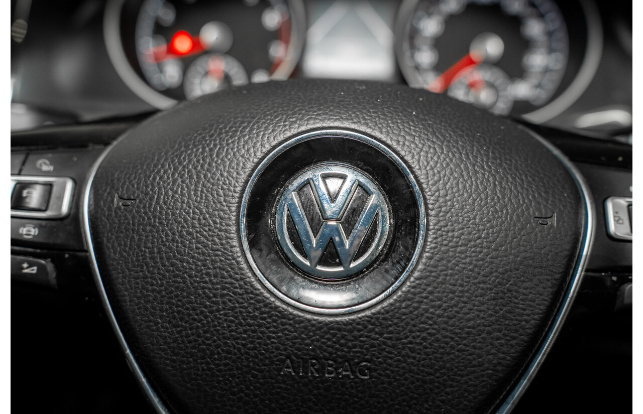 06/2019 Volkswagen Golf Alltrack 132 TSI (AWD) AU MY19.5 4d Wagon Pure White Turbo 1.8L