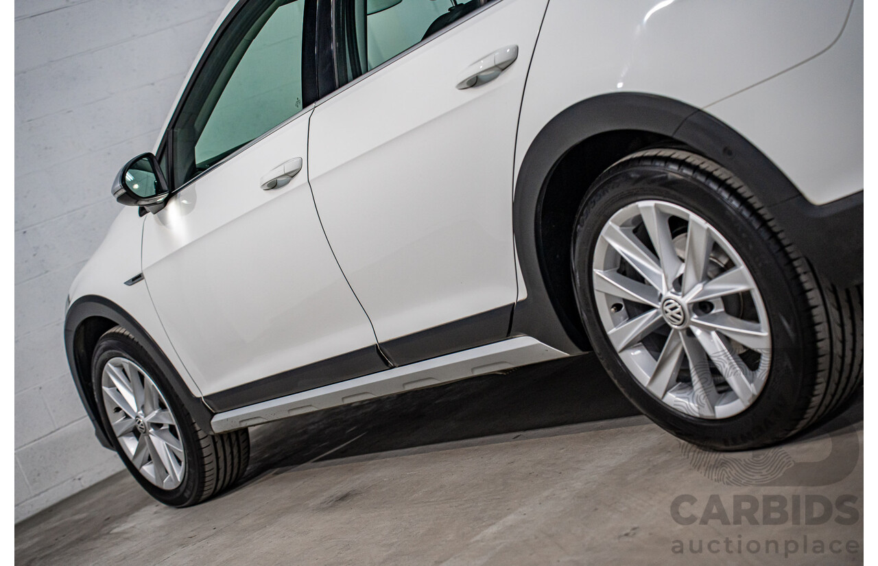 06/2019 Volkswagen Golf Alltrack 132 TSI (AWD) AU MY19.5 4d Wagon Pure White Turbo 1.8L