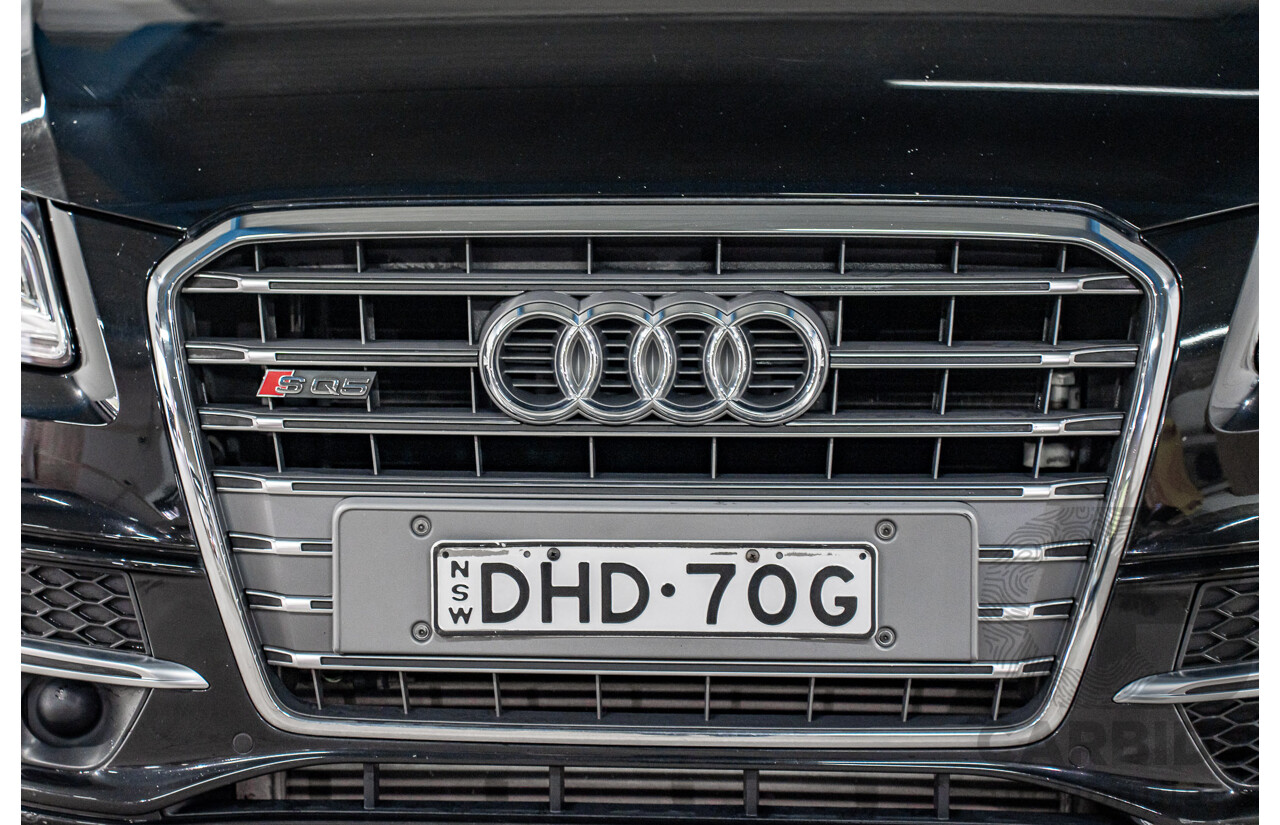 06/2016 Audi SQ5 3.0 TDI Quattro (AWD) 8R MY16 5d Wagon Mythos Black Metallic Twin Turbo V6 Diesel 3.0L