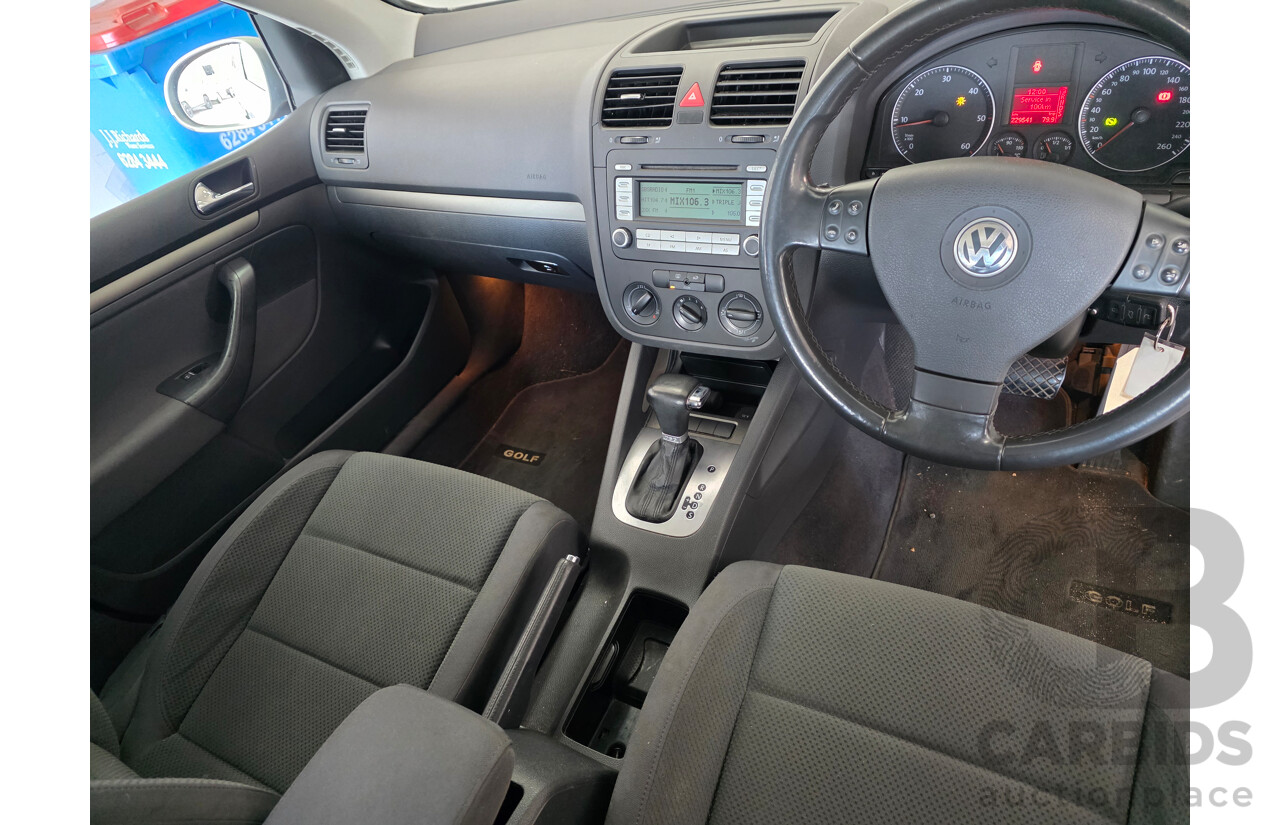 11/2004 Volkswagen Golf 2.0 TDI Comfortline 1K 5d Hatchback Silver Turbo Diesel 2.0L