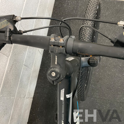 Giant 27.5'' ATX Bike