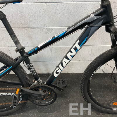 Giant 27.5'' ATX Bike