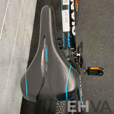Giant 27.5'' ATX Bike