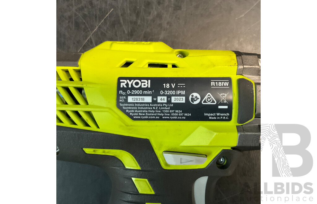 RYOBI RID18X  Impact Driver & R18IW Impact Wrench & R18HVC Hand Vacuum with 1x Battery and 1x Charger in Carry Bag