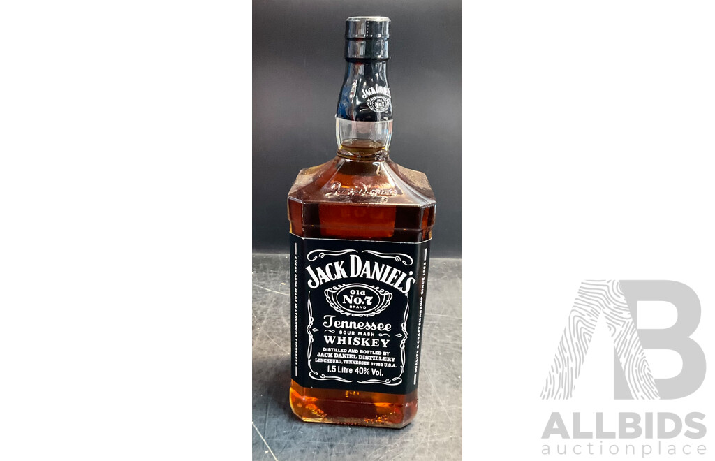 Jack Daniel's Old No.7 Brand Jennessee 1.5L Whiskey
