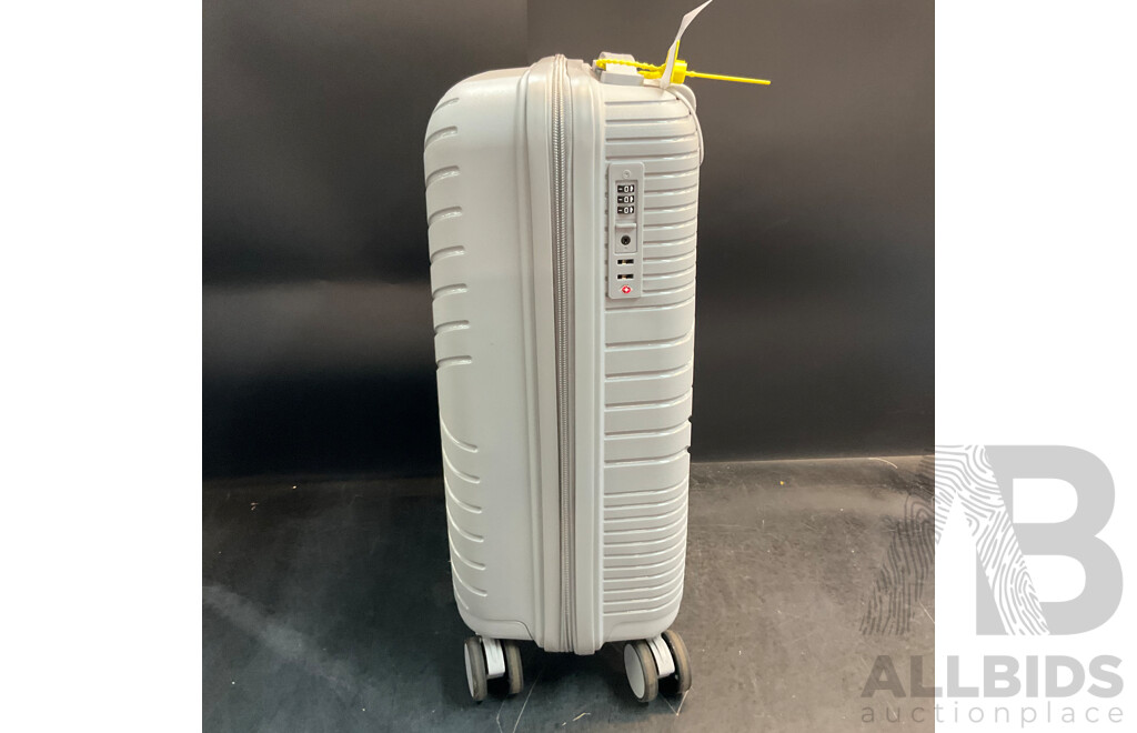 Swiss Dresden Small Suitcase