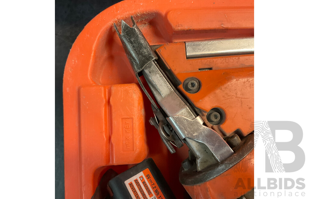 Paslode Framing Gun Nailer with Case