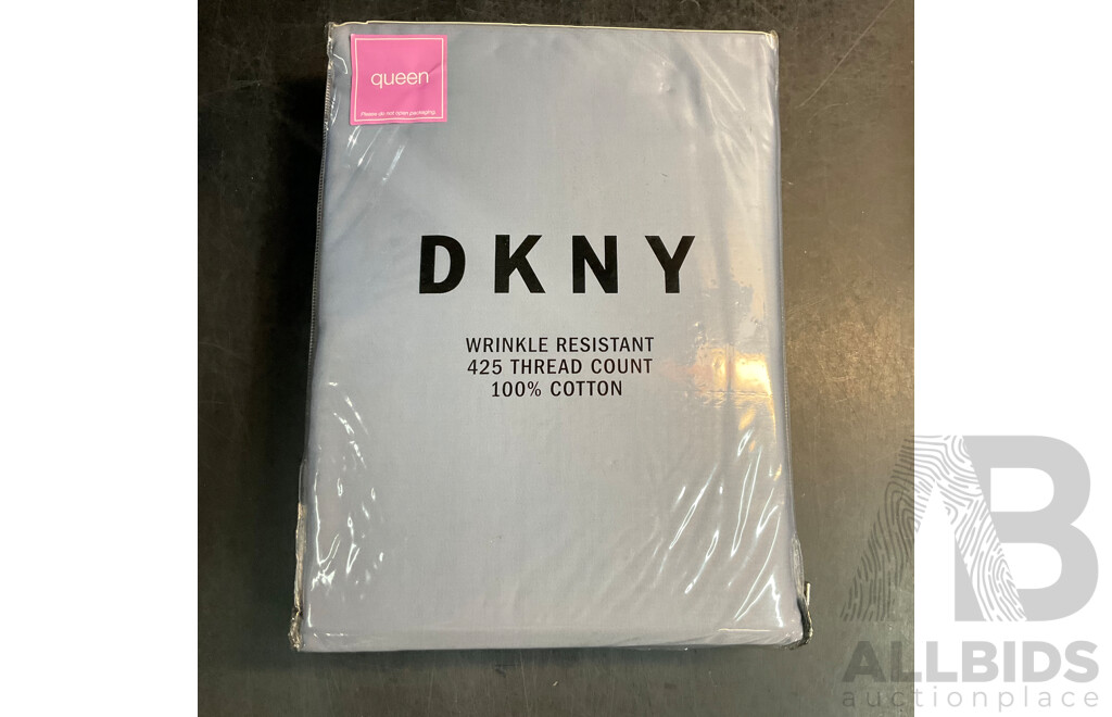 DKNY Wrinkle Resistant Queen Sheet Set - RRP $99.95