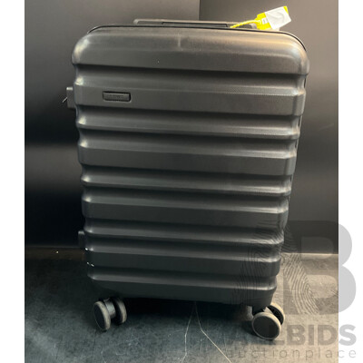 Swiss Dresden Small Suitcase