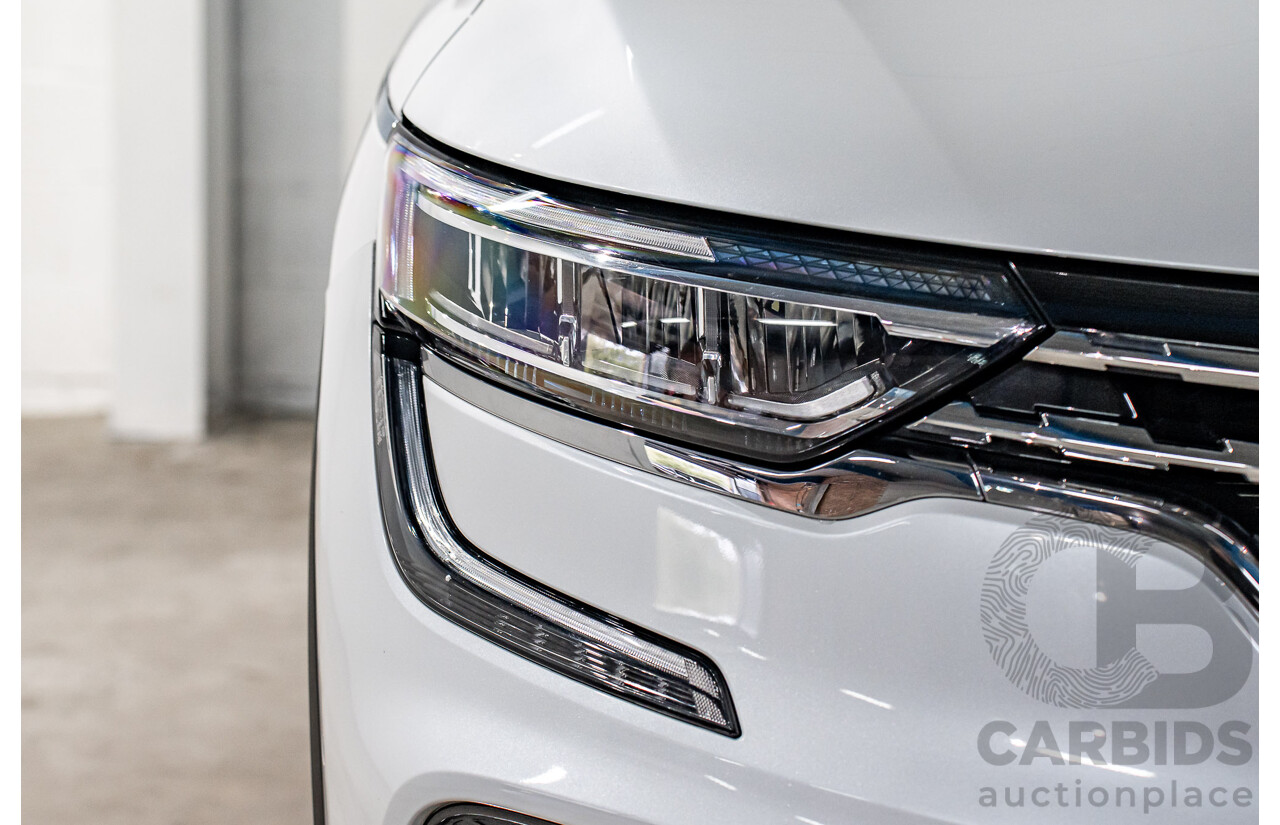 06/2023 Renault Koleos Life (4x2) ZGH MY23 4d Wagon Universal White Metallic 2.5L