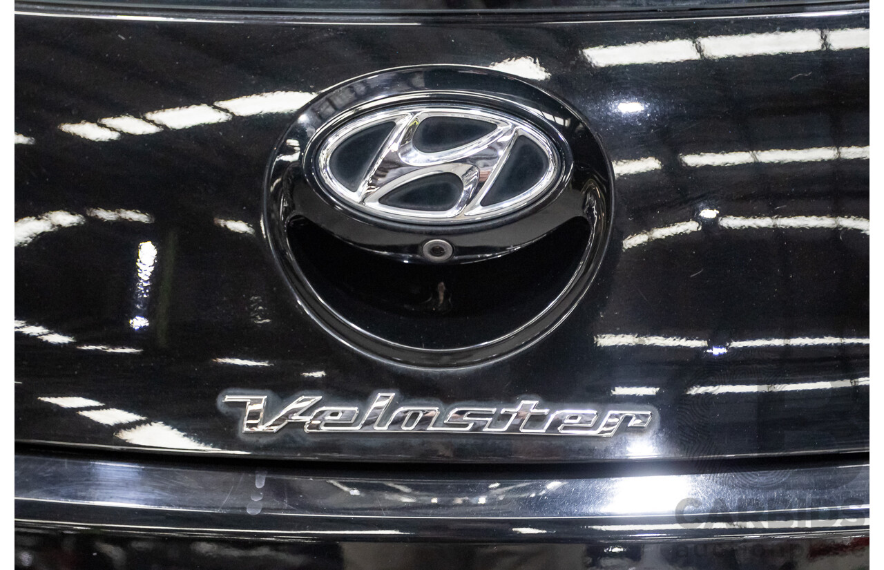 10/2016 Hyundai Veloster SR Turbo FS4 SERIES 2 3D Coupe Black 1.6L