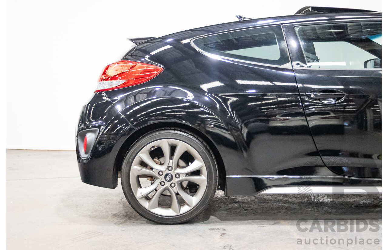 10/2016 Hyundai Veloster SR Turbo FS4 SERIES 2 3D Coupe Black 1.6L