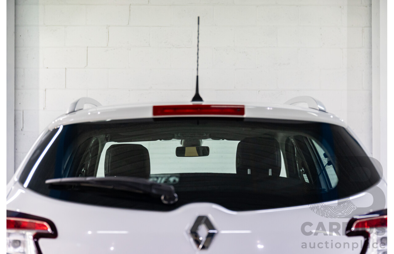 4/2015 Renault Megane Dynamique K95 MY14 4d Wagon Glacier White Turbo 1.2L