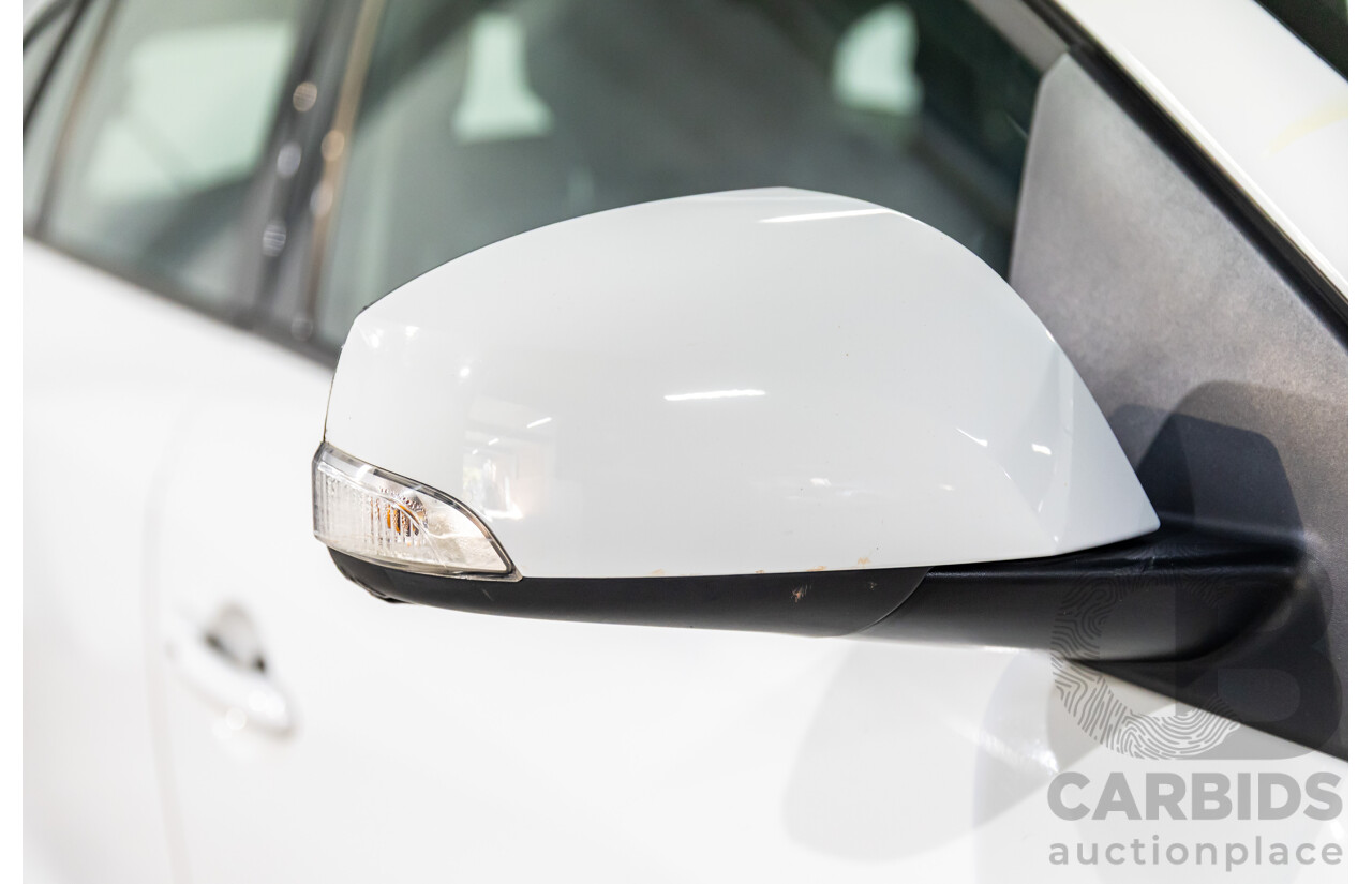 4/2015 Renault Megane Dynamique K95 MY14 4d Wagon Glacier White Turbo 1.2L