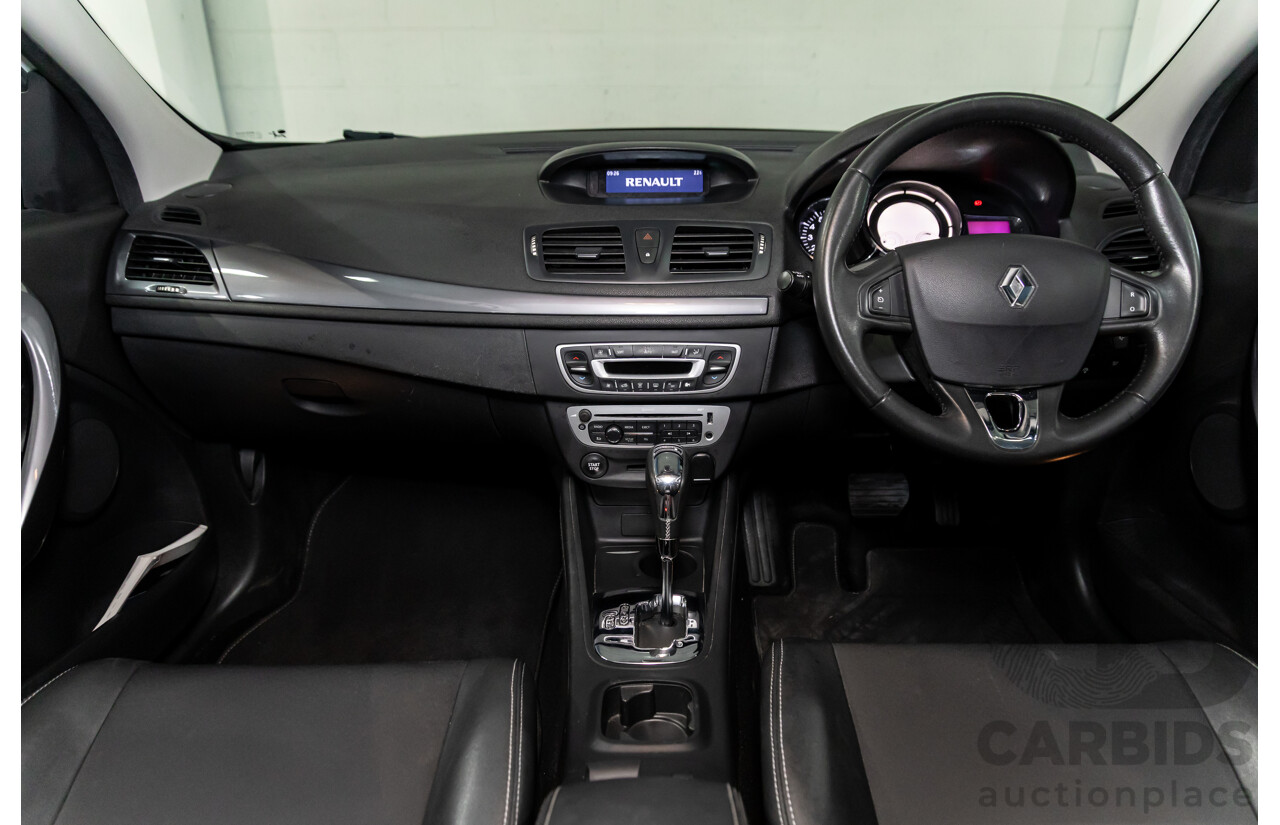 4/2015 Renault Megane Dynamique K95 MY14 4d Wagon Glacier White Turbo 1.2L