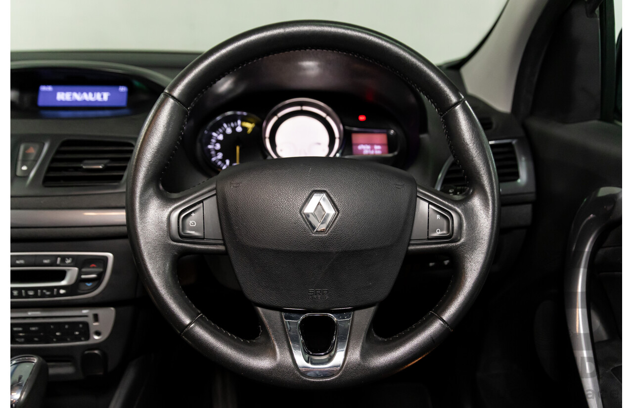 4/2015 Renault Megane Dynamique K95 MY14 4d Wagon Glacier White Turbo 1.2L