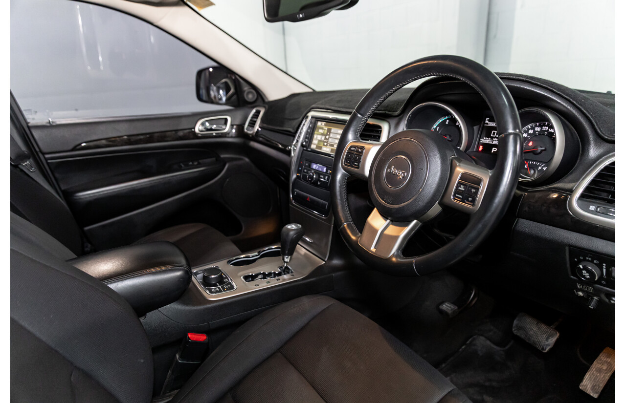 10/2012 Jeep Grand Cherokee Laredo (4x4) WK MY13 4d Wagon Deep Cherry Red Crystal Pearl Turbo Diesel V6 3.0L