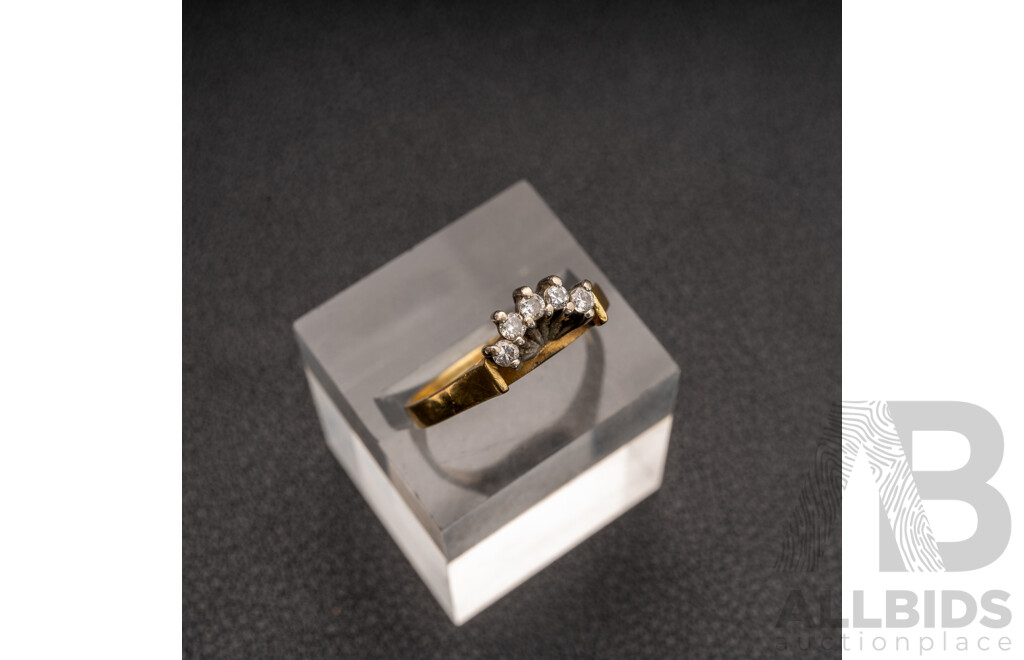 18ct Vintage Diamond Eternity Ring (Curved), Est TDW0.15ct, Size P, 3.06 Grams