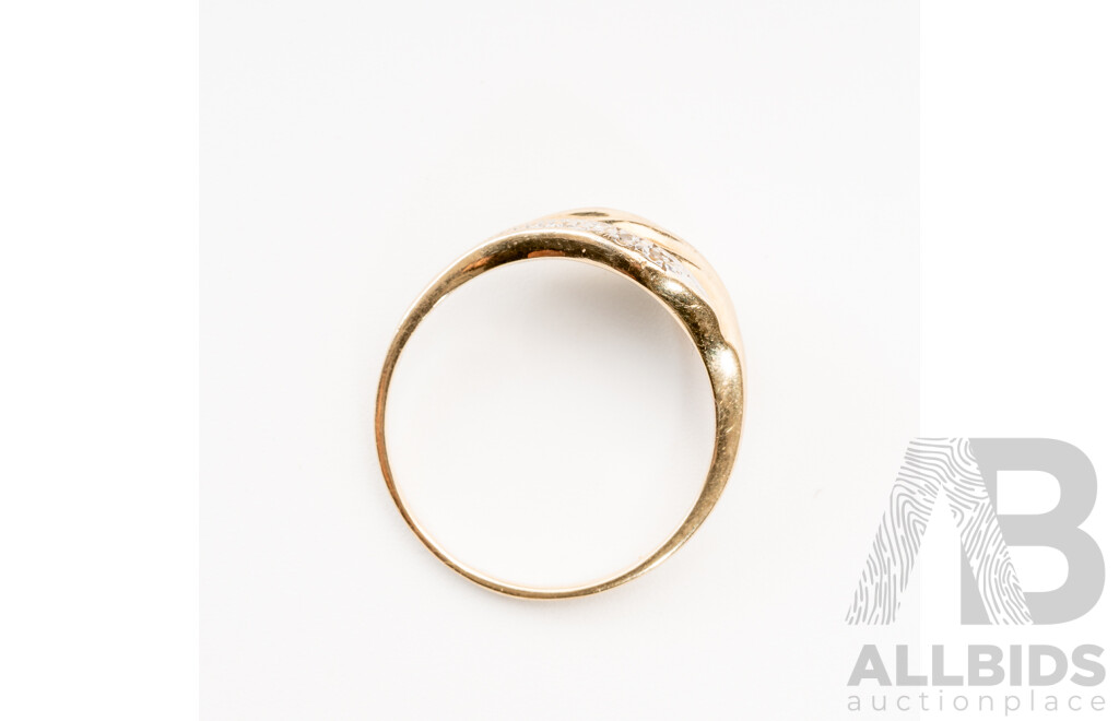 9ct Vintage Diamond Set Swirl Ring, TDW0.01ct, Size Q, 2.08 Grams