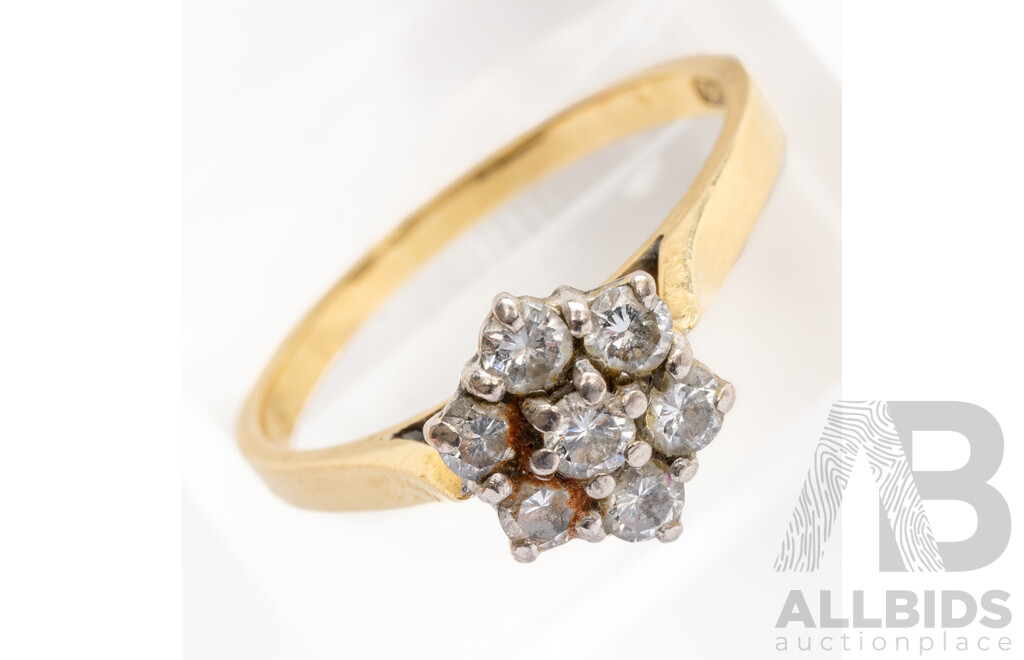 18ct Vintage Diamond Daisy Engagement Ring, Est.TDW0.025ct, Size P, 3.03 Grams