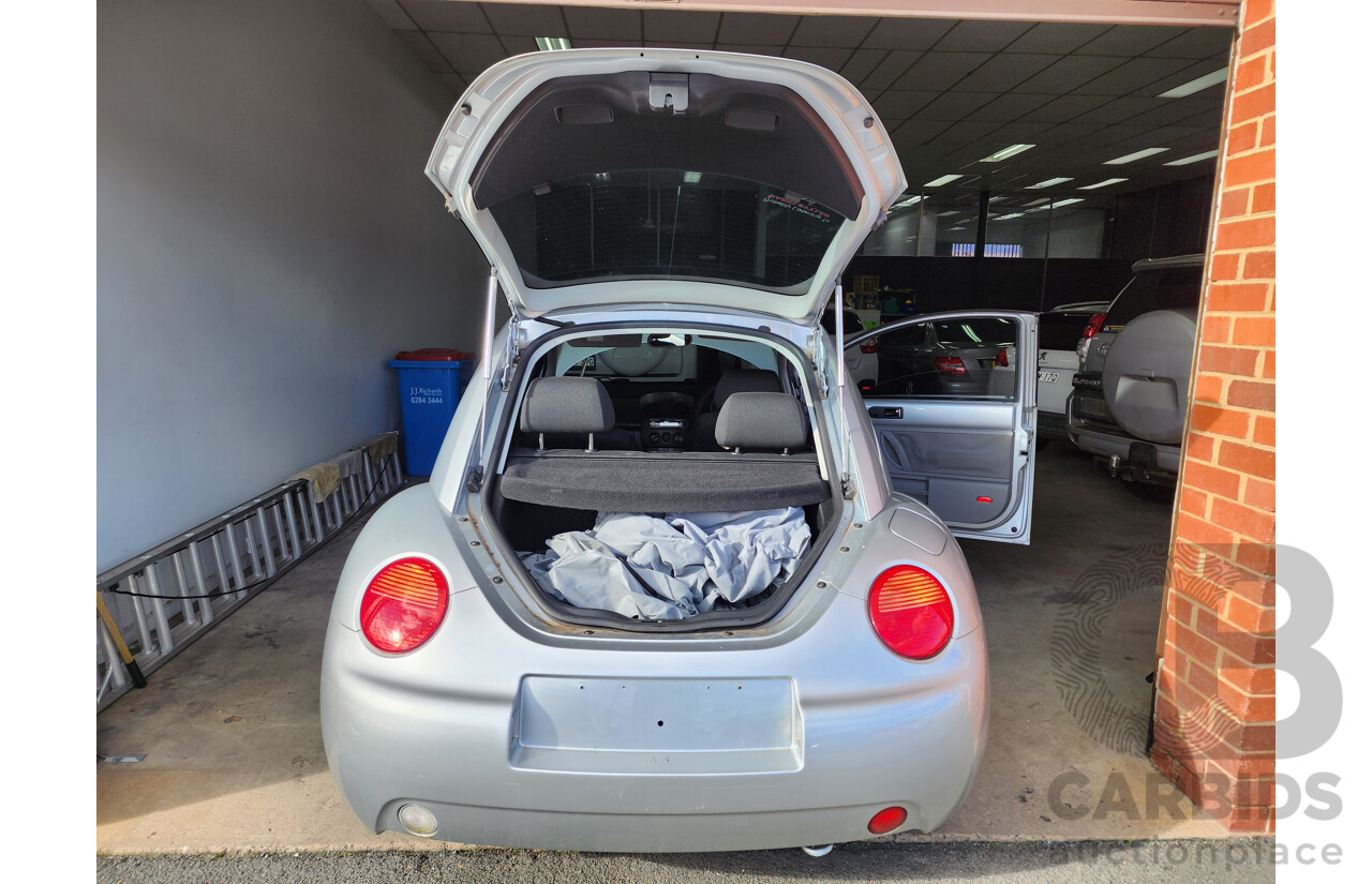 3/2003 Volkswagen Beetle 1.6 9C 3d Hatchback Silver 1.6L