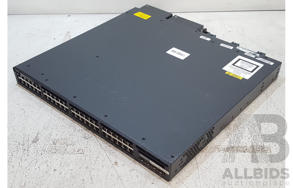 Cisco (WS-C3650-48FS-S) Catalyst 3650 48 PoE+ 4X1G 48-Port Gigabit Ethernet Switch