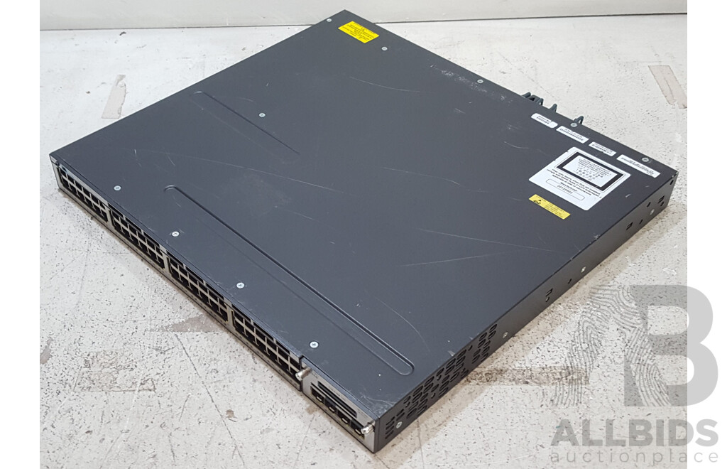 Cisco (WS-C3750X-48P-S) Catalyst 3750-X Series PoE+ 48-Port Gigabit Ethernet Switch