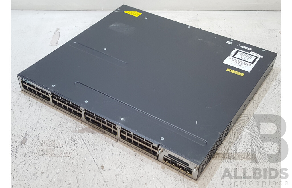 Cisco (WS-C3560X-48) Catalyst 3560-X Series PoE+ 48-Port Gigabit Ethernet Switch