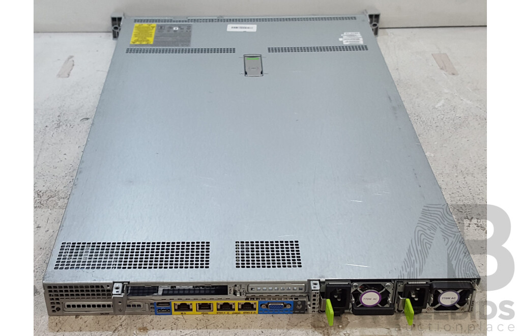 Cisco (UCS-C220-M4) APIC-M2 Dual Intel Xeon (E5-2620 v3) 2.40GHz-3.20GHz 6-Core CPU 1RU Server w/ 16GB DDR4
