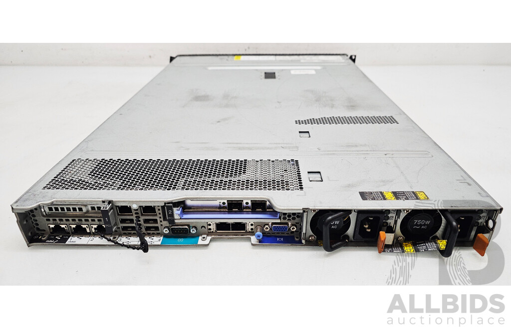 IBM System x3550 M4 Dual Intel Xeon (E5-2667 v2) 3.30GHz-4.00GHz 8-Core CPU 1RU Server w/ 32GB DDR3