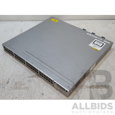 Cisco (WS-C3850-48P-L) Catalyst 3850 48 PoE+ 48-Port Gigabit Switch