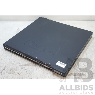 Juniper Networks (EX3200-48T) EX 3200 Series 8PoE 48-Port Gigabit Ethernet Switch