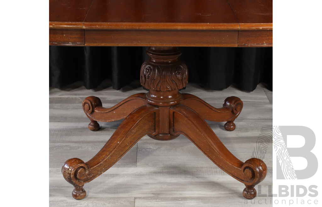 Hepplewhite Style Nine Piece Dining Suite