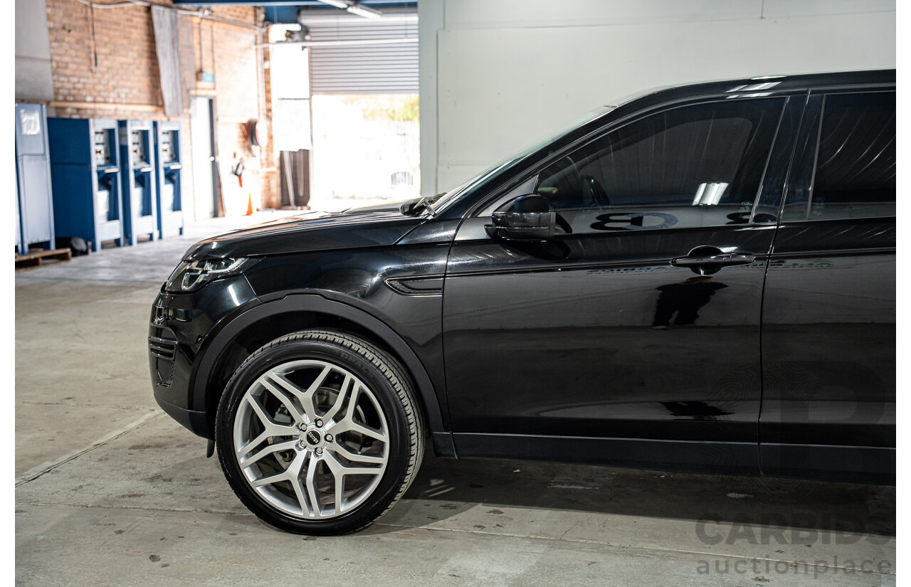 02/2019 Land Rover Discovery Sport TD4 110 SE (AWD) LC MY19 4d Wagon Santorini Black Metallic Turbo Diesel 2.0L - 7 Seater
