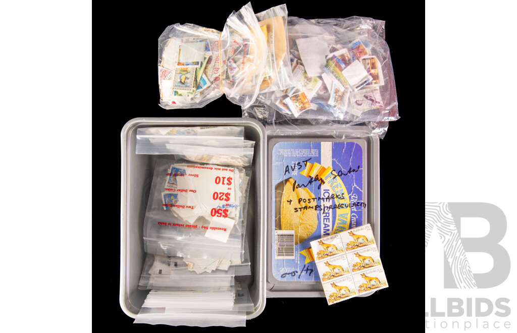 Collection of Vintage International Stamps Including Australia, Brasil, Turkey, Brazul, Vietnam, France, Indonesia, Grenada, New Zealand, Japan, Jersey, Nicaragua, Canada, China, USA, Samoa and More!