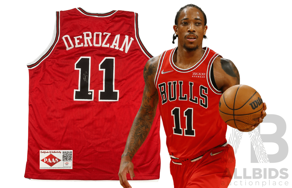 DeMar DeRozan Signed Chicago Bulls Jersey PAAS COA