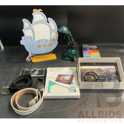Galaxy Tab 2 10'' Tablet 16GB/3G /Wifi & Assorted of Lamps & Household Items