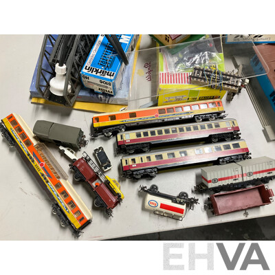 Collection of Vintage Marklin HO Scale Three Rail Railway Rolling Stock, Scenery Items, Track and Transformer