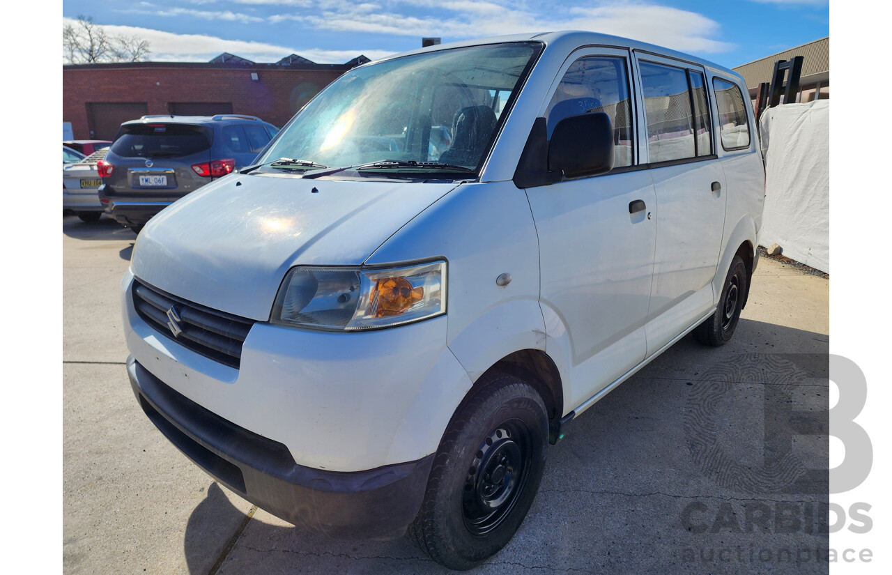 5/2006 Suzuki APV  GD 4d Van White 1.6L