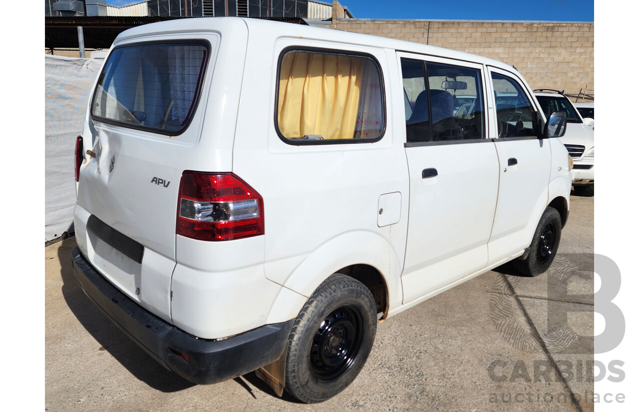 5/2006 Suzuki APV  GD 4d Van White 1.6L